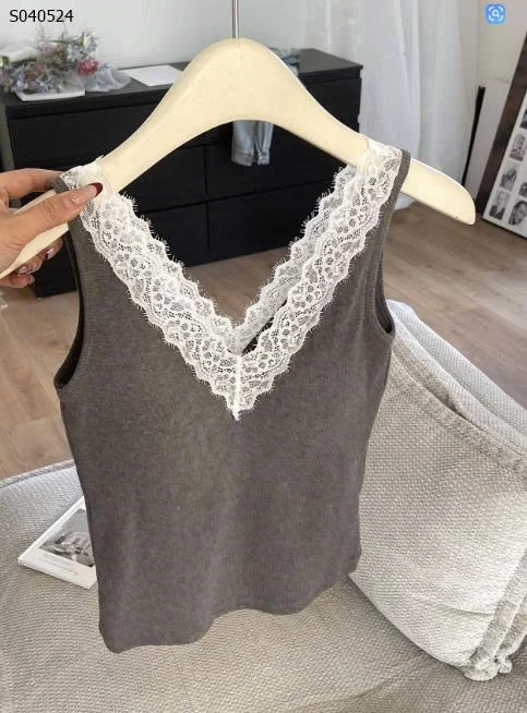 Áo ren cổ V có đệm ngực - 150,000