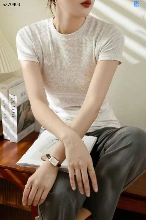 Áo thun ôm cotton bó sát tay ngắn co giãn cao - 130,000