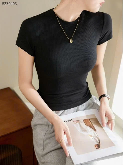 Áo thun ôm cotton bó sát tay ngắn co giãn cao - 130,000