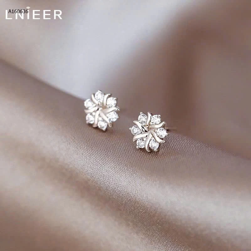 Hoa tai bông tuyết #LNIEER chính hãng - sỉ 108k