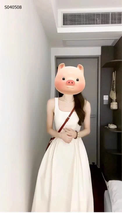 Váy sát nách dáng dài - 399,000