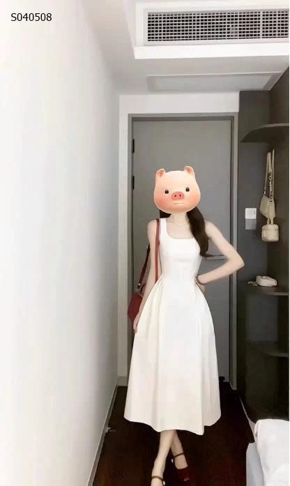 Váy sát nách dáng dài - 399,000