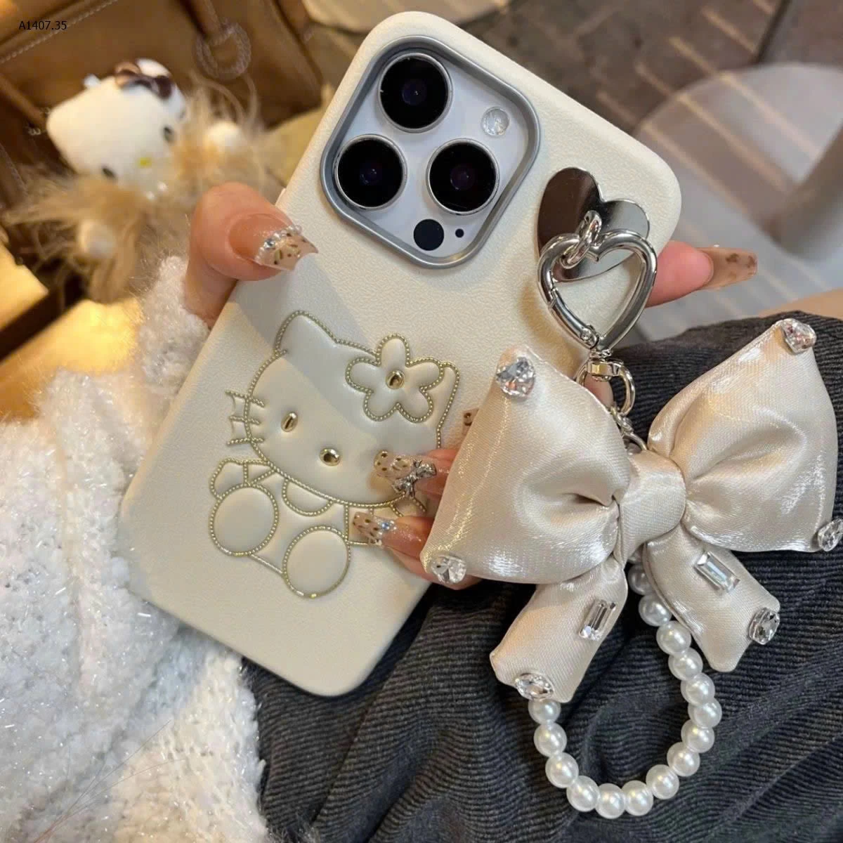 ỐP ĐIỆN THOẠI KÈM CHARM NƠ   - sỉ 90k