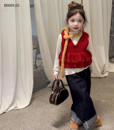 SET ÁO GILE LEN ĐỎ + ÁO GIỮ NHIỆT + QUẦN JEAN BG-Giá sỉ  áo gile len đỏ : 138k  áo trong: 107k  quần: 198k 