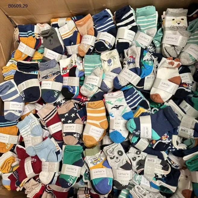 COMBO 15Đ TẤT CARTER NGUYÊN LÔ XỊN XÒ -Giá sỉ  125k/1 set 15đ mix mẫu /1 giới tính