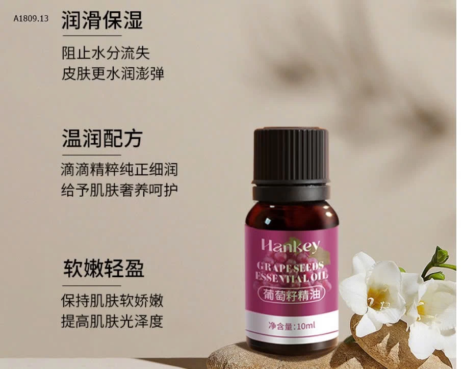 Tinh dầu massage tràm trà – ngải cứu – hoa hồng- Giá sỉ 65k /1 set 10 lọ mỗi lọ là 10ml em trộn đều 10 mùi 