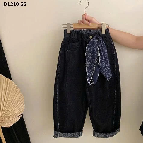 SET ÁO KITTY MIX QUẦN JEAN BG - Giá sỉ áo: 180k  quần: 240k 