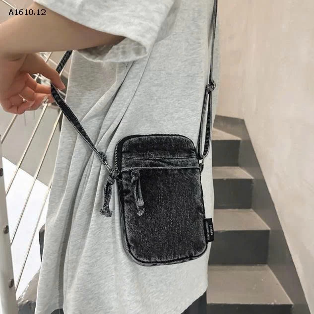 TÚI ĐEO ĐIỆN THOẠI DENIM RÁCH- sỉ 115k