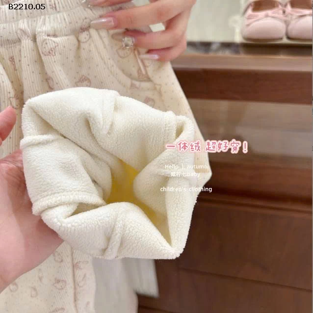 KHOÁC PHAO 2 MẶT MIX QUẦN BOM HOA- Giá sỉ áo 190k  quần 154k