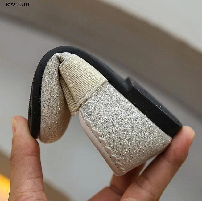 GIÀY NHŨ Blinggg mix đồ -Giá sỉ 21-29 : 133k 30-35 :   143k