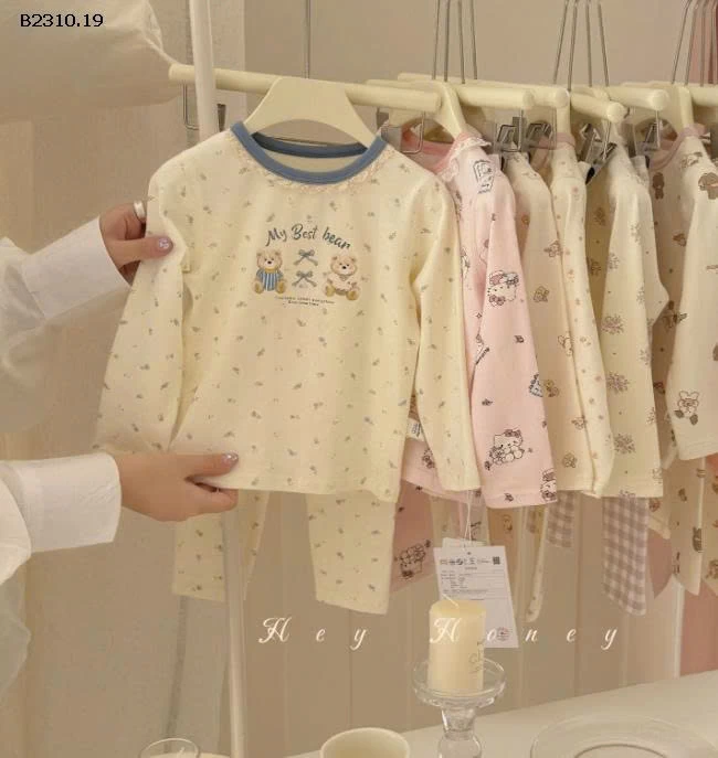 Bộ quần áo cho bé nhà Hey honey -  giá sỉ  size 90-110  giá 132k size 120-130 giá 144k size 140-150 giá 156k
