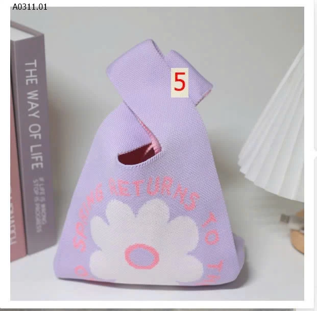 TÚI LEN DỆT HỌA TIẾT  - Giá sỉ 25k/1c (ko kèm charm, ko kèm tem chỉ có túi len)