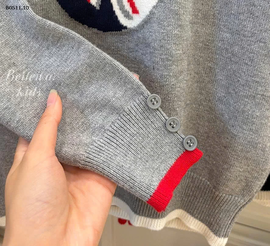 ÁO LEN HỌA TIẾT CÚN CHO BÉ-Giá sỉ 169k