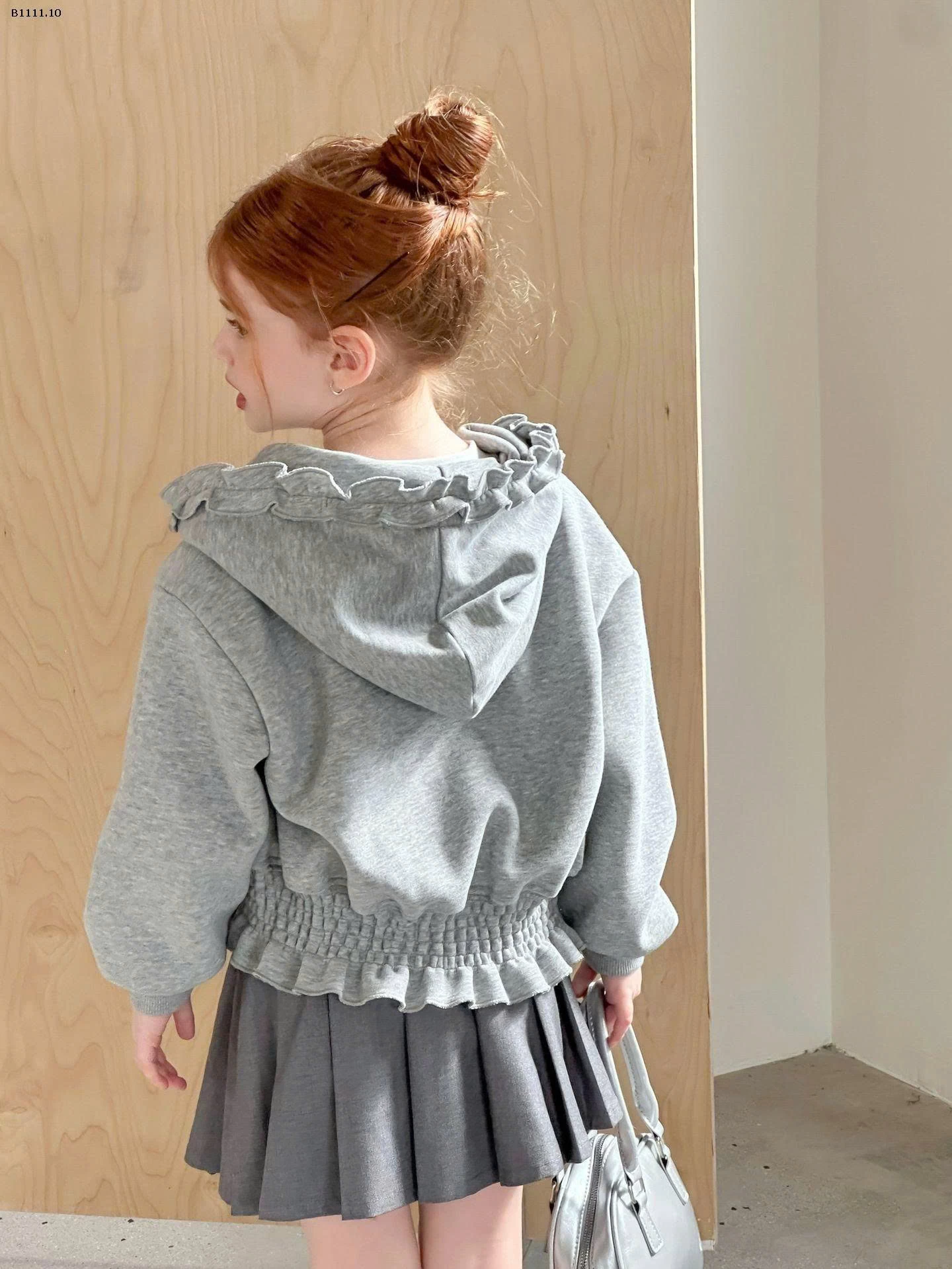 ÁO KHOÁC NỈ VIỀN BÈO TIỂU THƯ- Giá sỉ sz 90-140 giá 215k  sz 150 giá 229k 