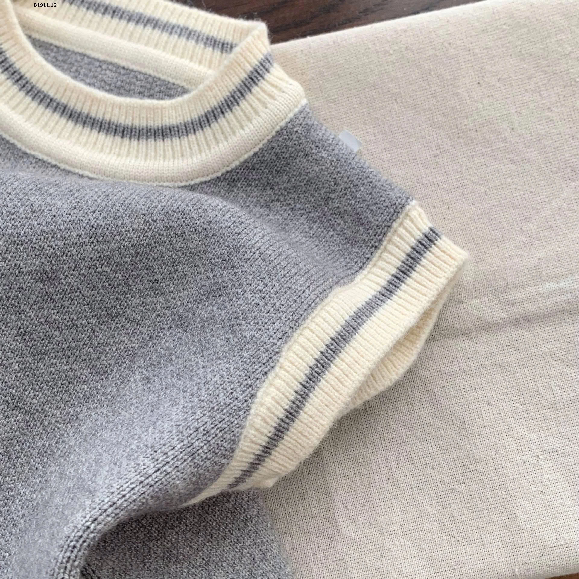 áo Gile dệt kim cho bé-Giá sỉ 105k/chiếc