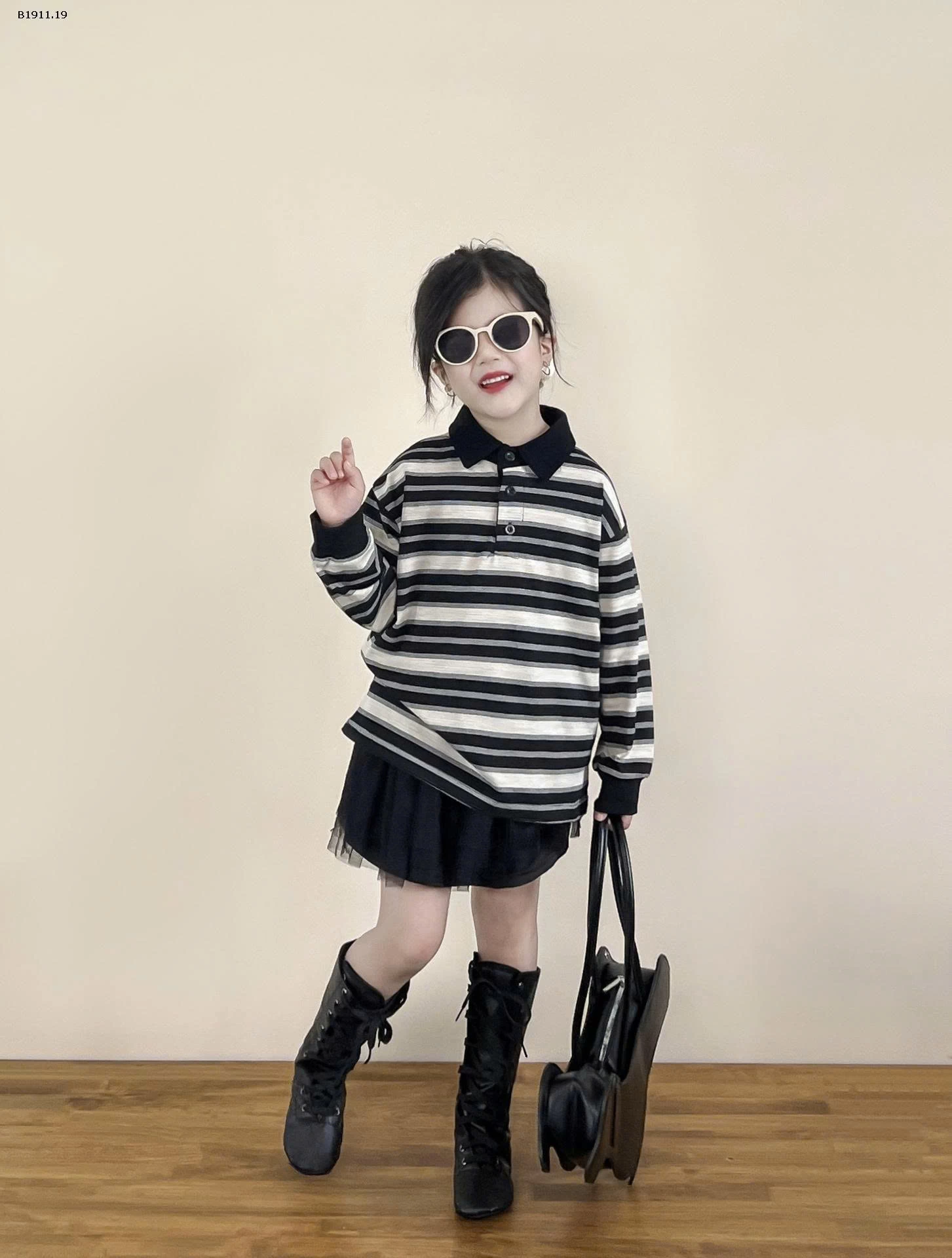 ÁO THUN KẺ CỔ POLO & CHÂN VÁY -Giá sỉ áo: 175k/c  Chân váy: 168k/c