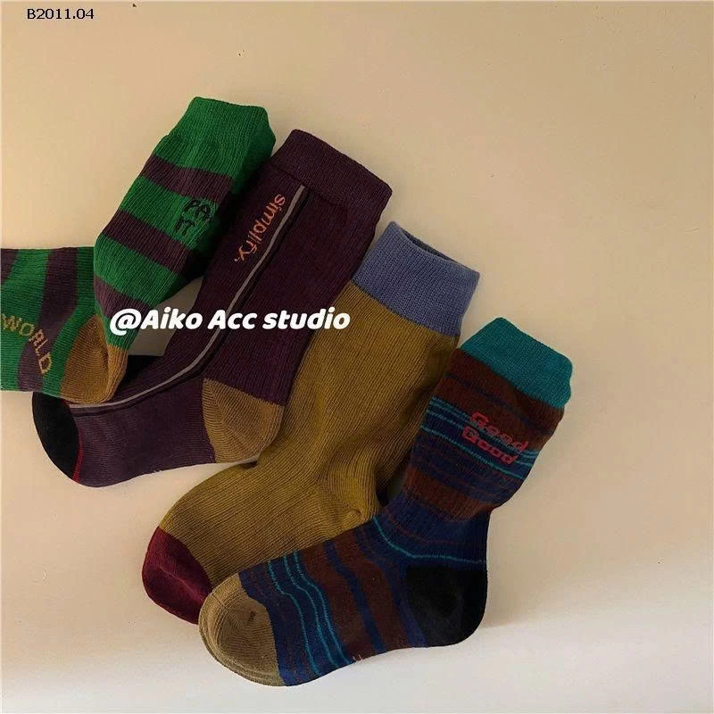 SET 4 ĐÔI TẤT PHỐI MÀU BT-Giá sỉ 40k/set