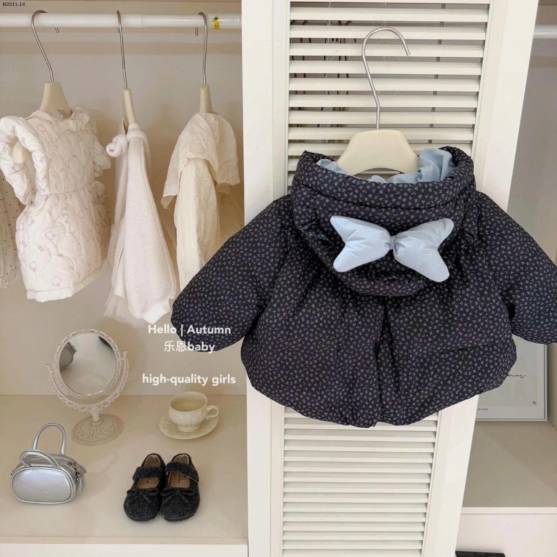 ÁO KHOÁC HOA NHÍ MŨ NƠ BG-Giá sỉ 288k