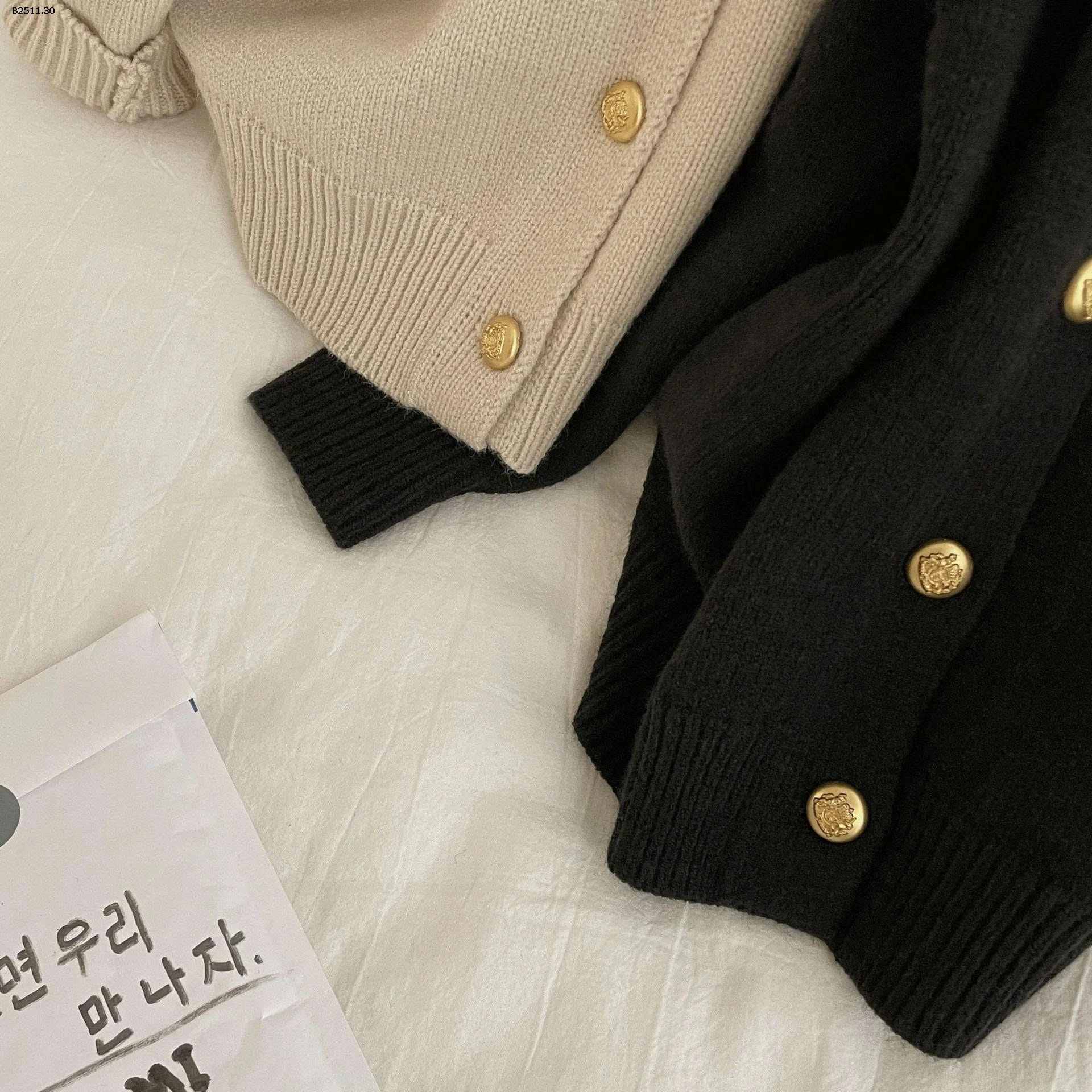 Áo len cardigan  LEN THÊU CHỮ M của Benshushu0-Giá sỉ 180k