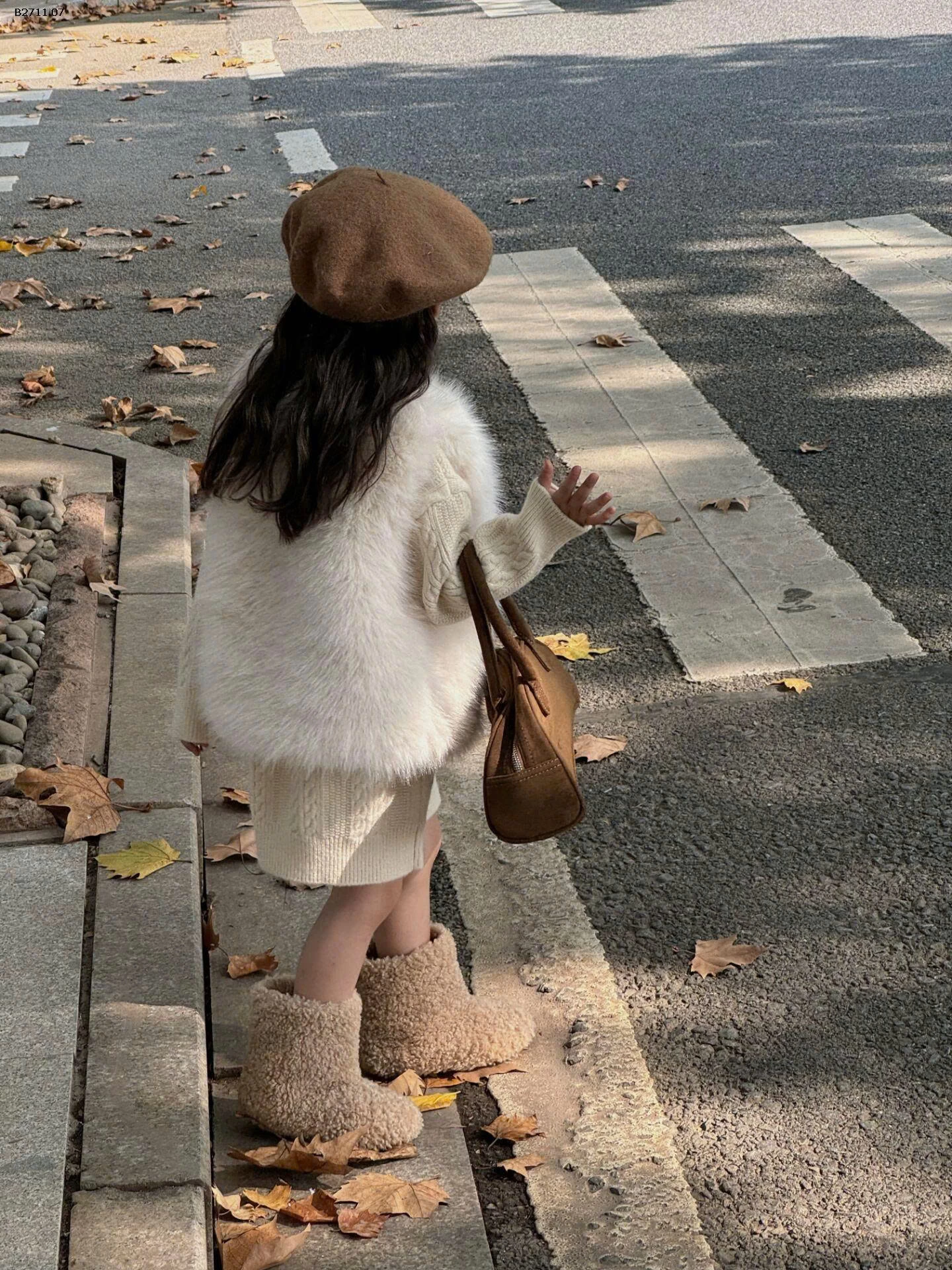 SET ÁO GILE LÔNG MIX VÁY LEN BODY  - Giá sỉ  áo gile 200k , váy 200k