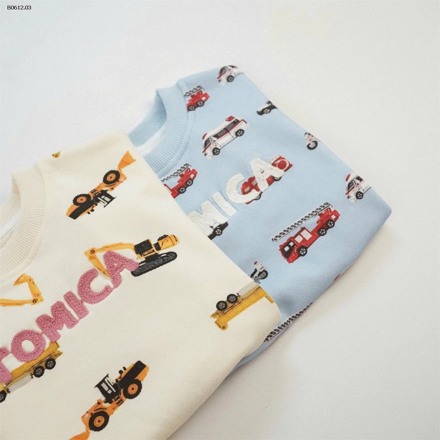 ÁO NỈ IN CHỮ TOMICA-sỉ 185k
