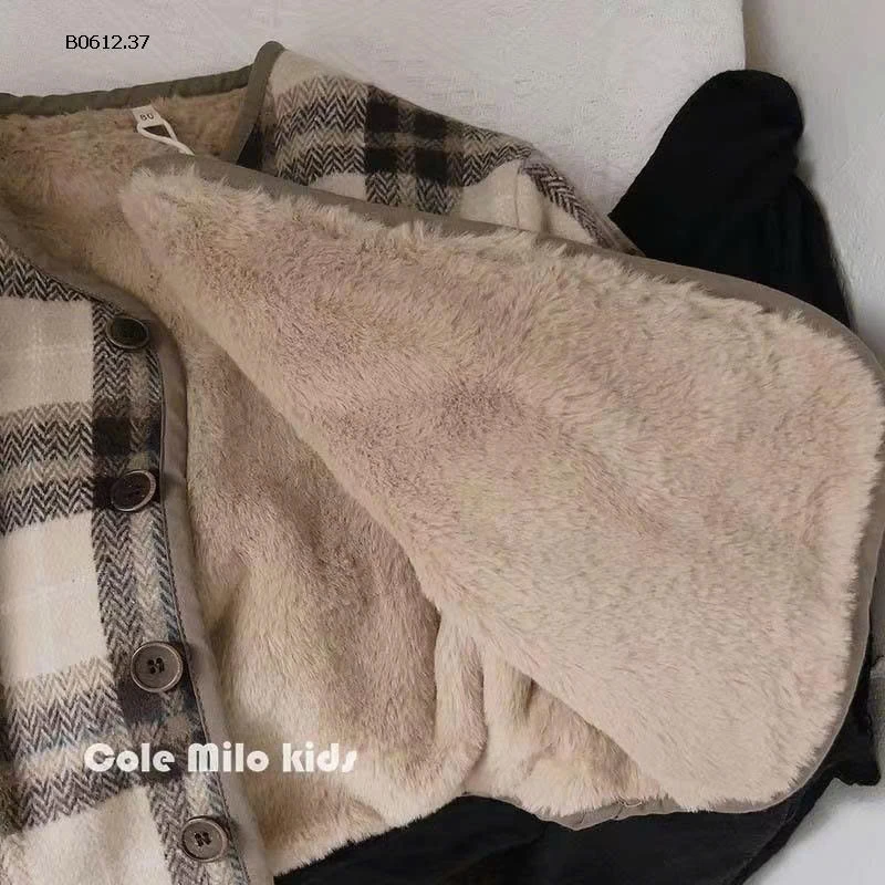 ÁO KHOÁC KẺ LÓT LÔNG SIU ẤM  -sỉ 126k