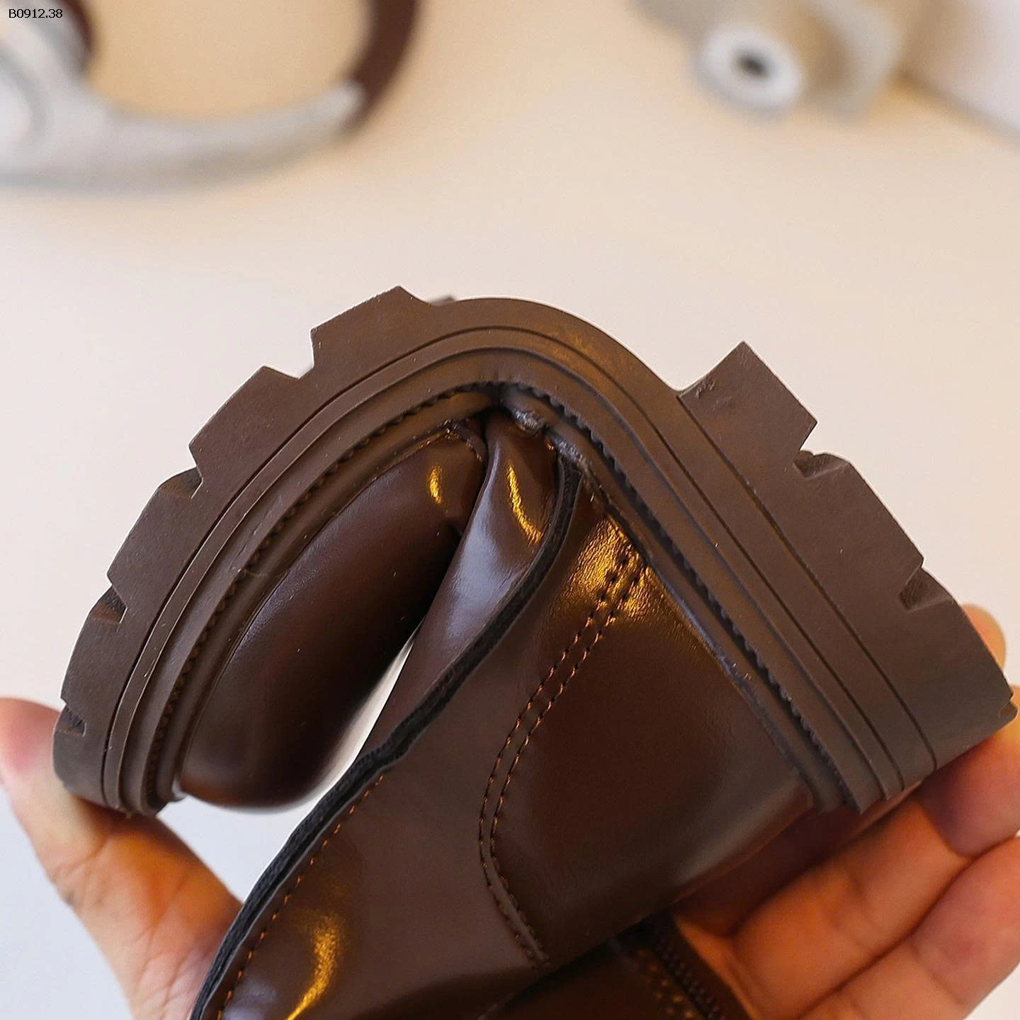 BOOT CAO CỔ KHÓA BÊN -sỉ Sz 26-30 : 211k             Sz 31-37 : 221k 