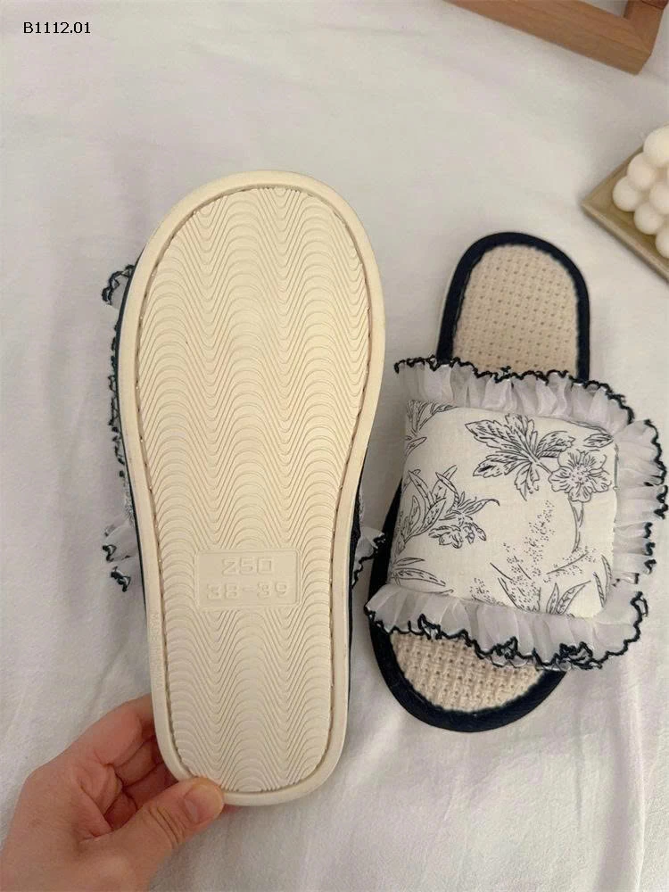 Đôi dép tiểu thư-sỉ 165k