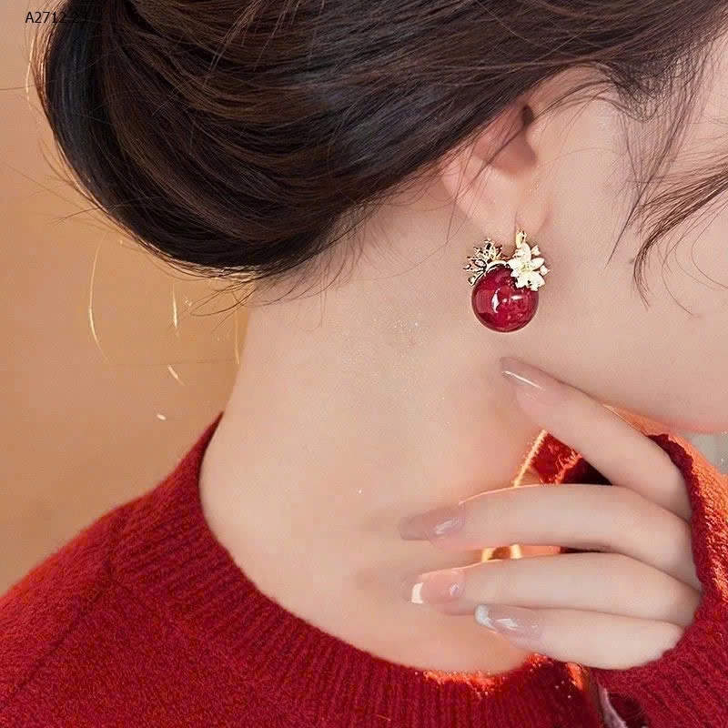 Hoa tai đỏ Golicc mẫu mới siêu xinh- sỉ 108k