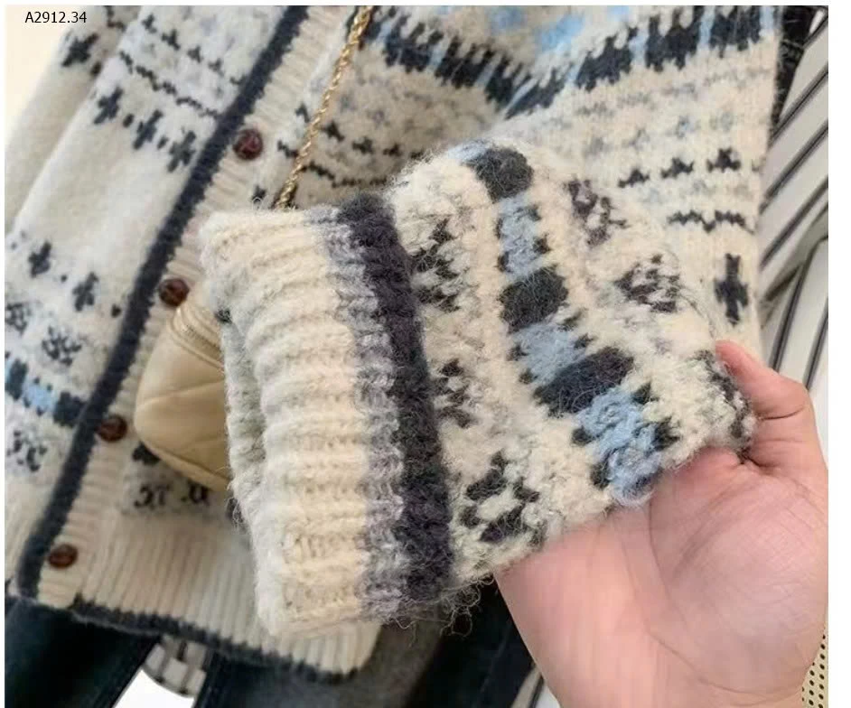 Áo khoác cardigan dệt kim cổ tròn họa tiết jacquard phong cách-Giá sỉ 210k 