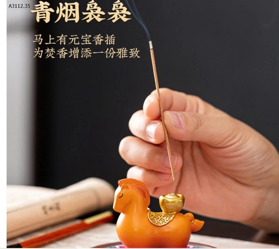 SET  “chúc bạn 8386” gồm 1 đĩa + 1 đế hương ngựa bíu mụp đitch + 3 ống hương  - sỉ 120k