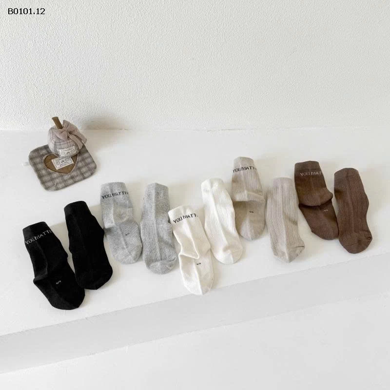 Set 5 đôi tất ngắn kiểu Hàn Quốc nhà AMBB- sỉ giá 118k/set 5 đôi mix màu 