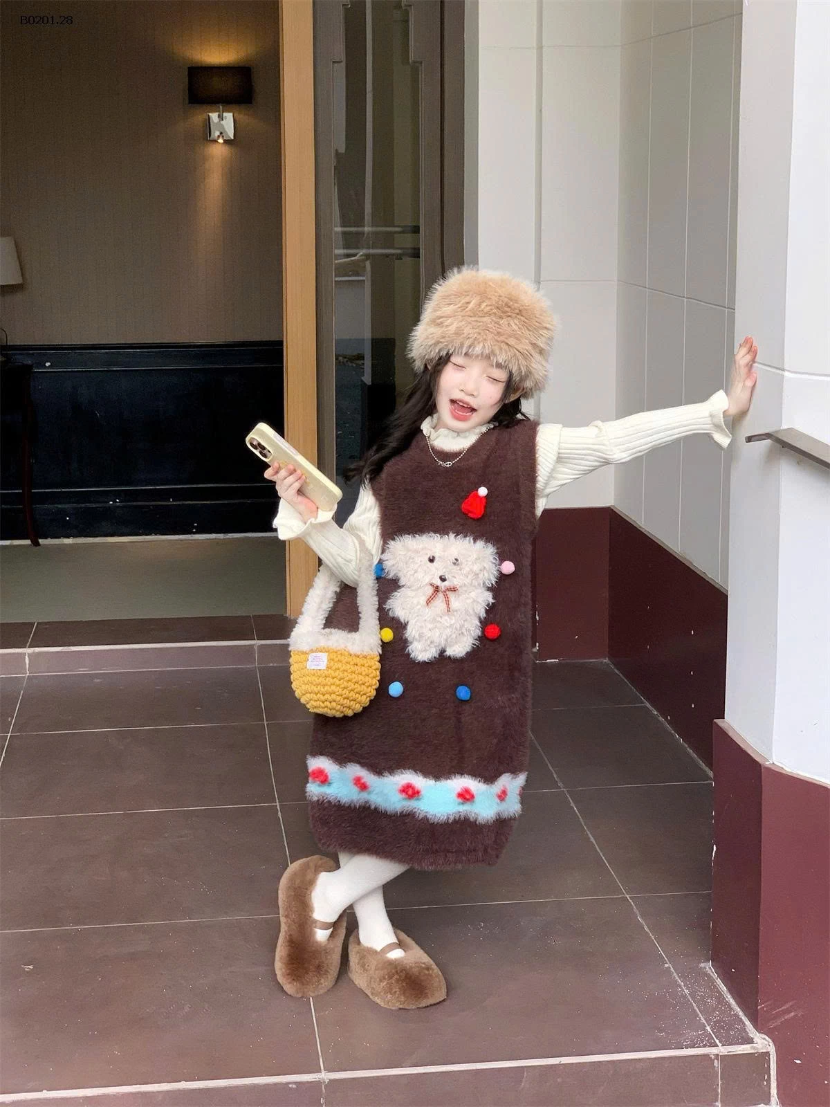 SET ÁO LEN MIX VÁY CÚN BG-Giá sỉ  áo len : 169k  váy len : 321k 