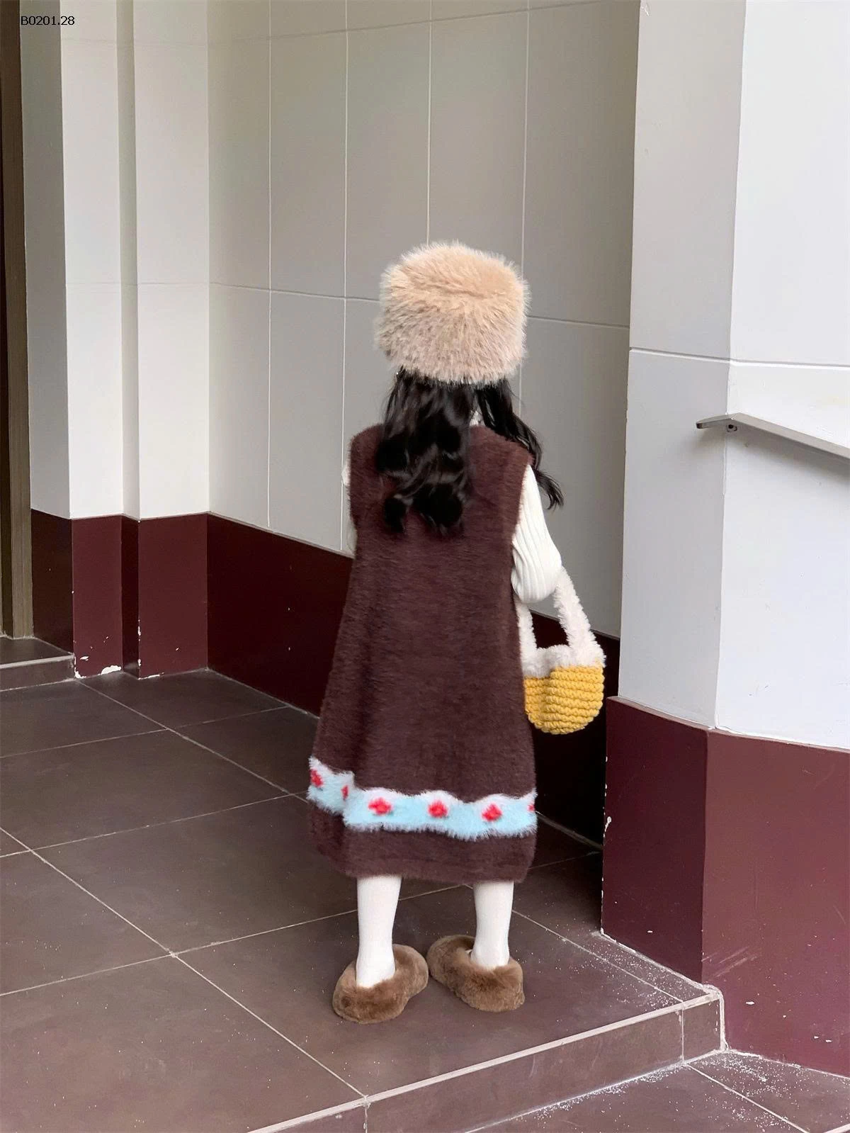 SET ÁO LEN MIX VÁY CÚN BG-Giá sỉ  áo len : 169k  váy len : 321k 