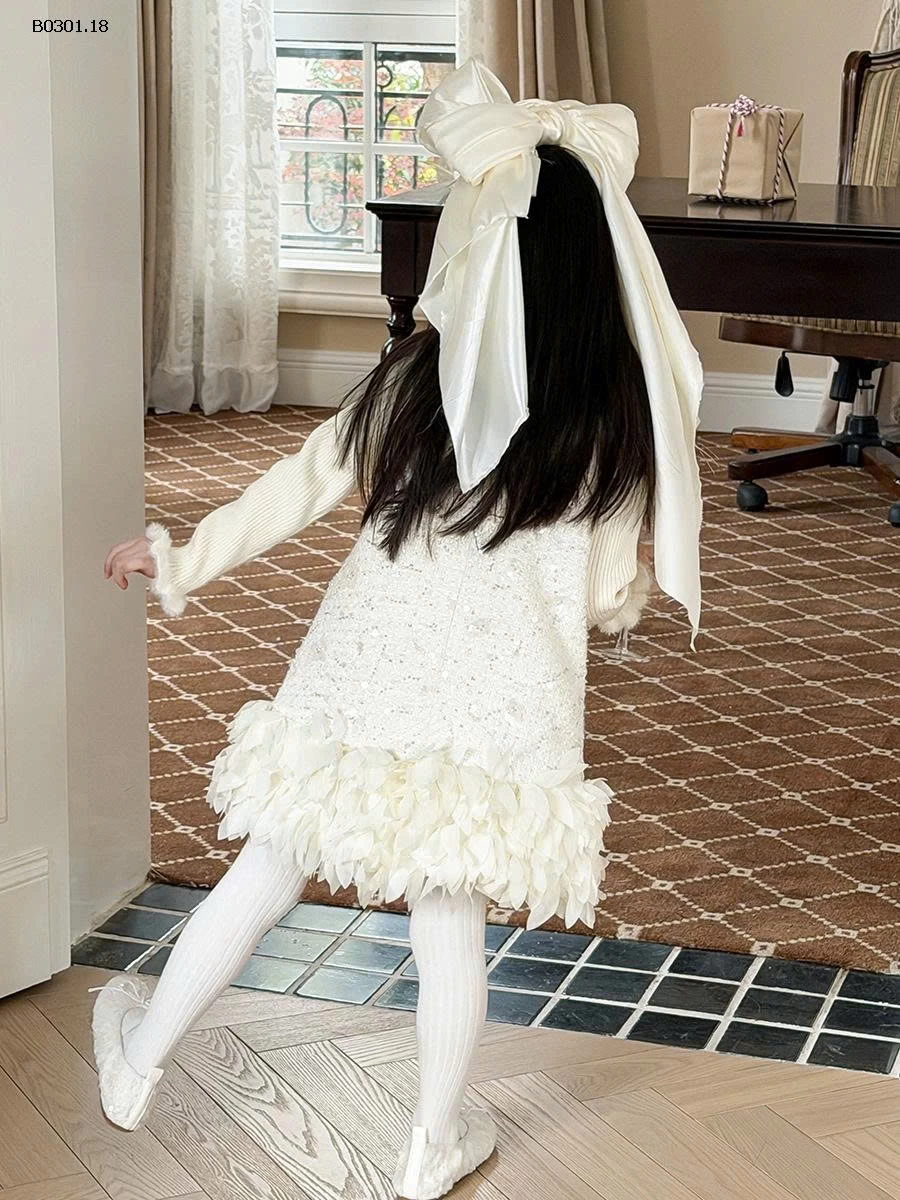 Đầm công chúa đính sequin lấp lánh ngọt ngào cho bé gái- giá sỉ    Đầm : 415k Áo len : 165k