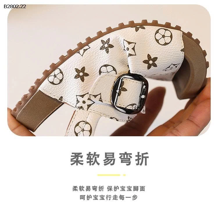 SANDAL QUAI NGANG HỌA TIẾT- sỉ 26-30: 136k 31-36: 145k