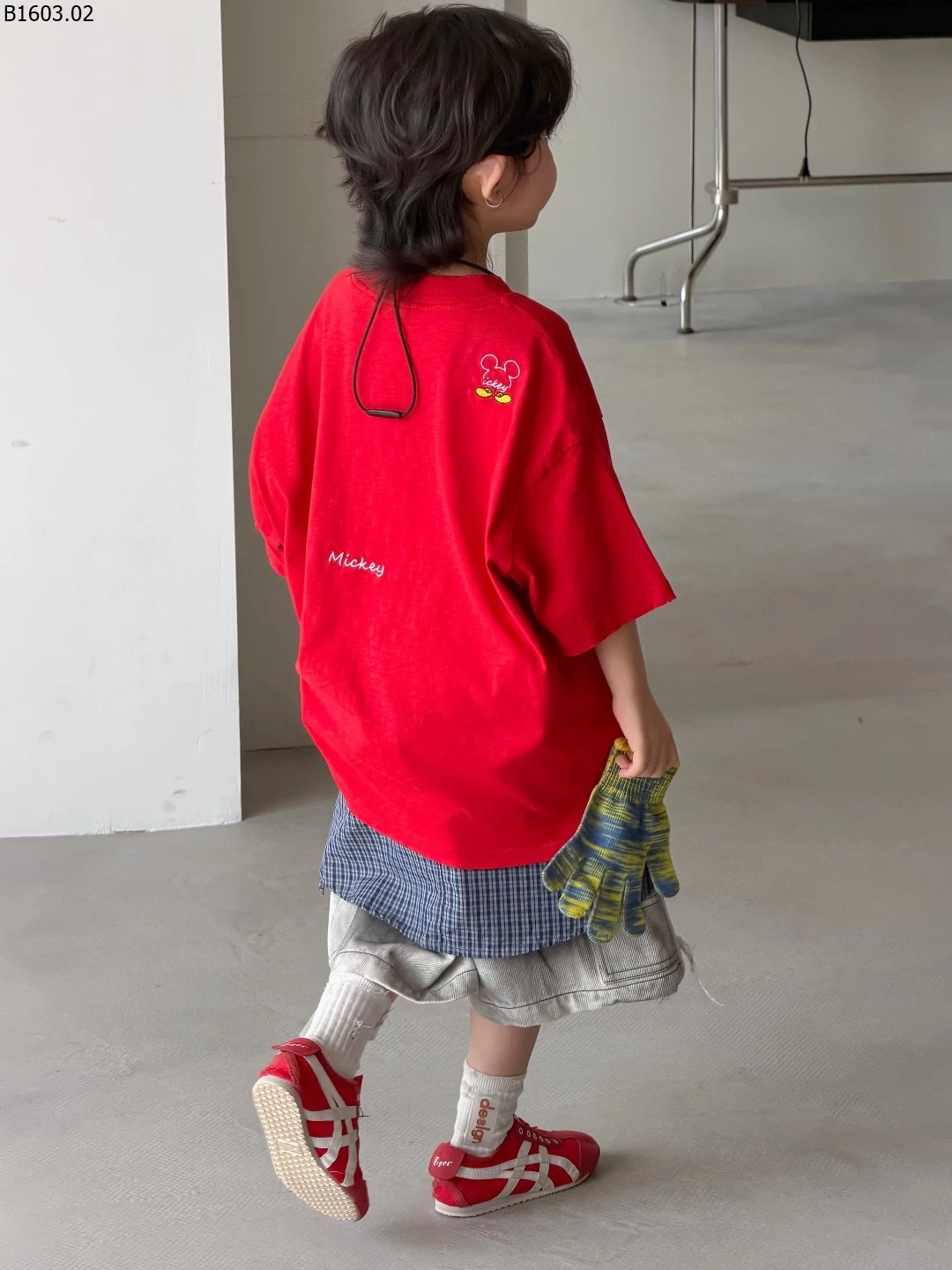 ÁO PHÔNG PHỐI QUẦN SHORT CHO BT SỈ Áo : 148k Quần : 205k