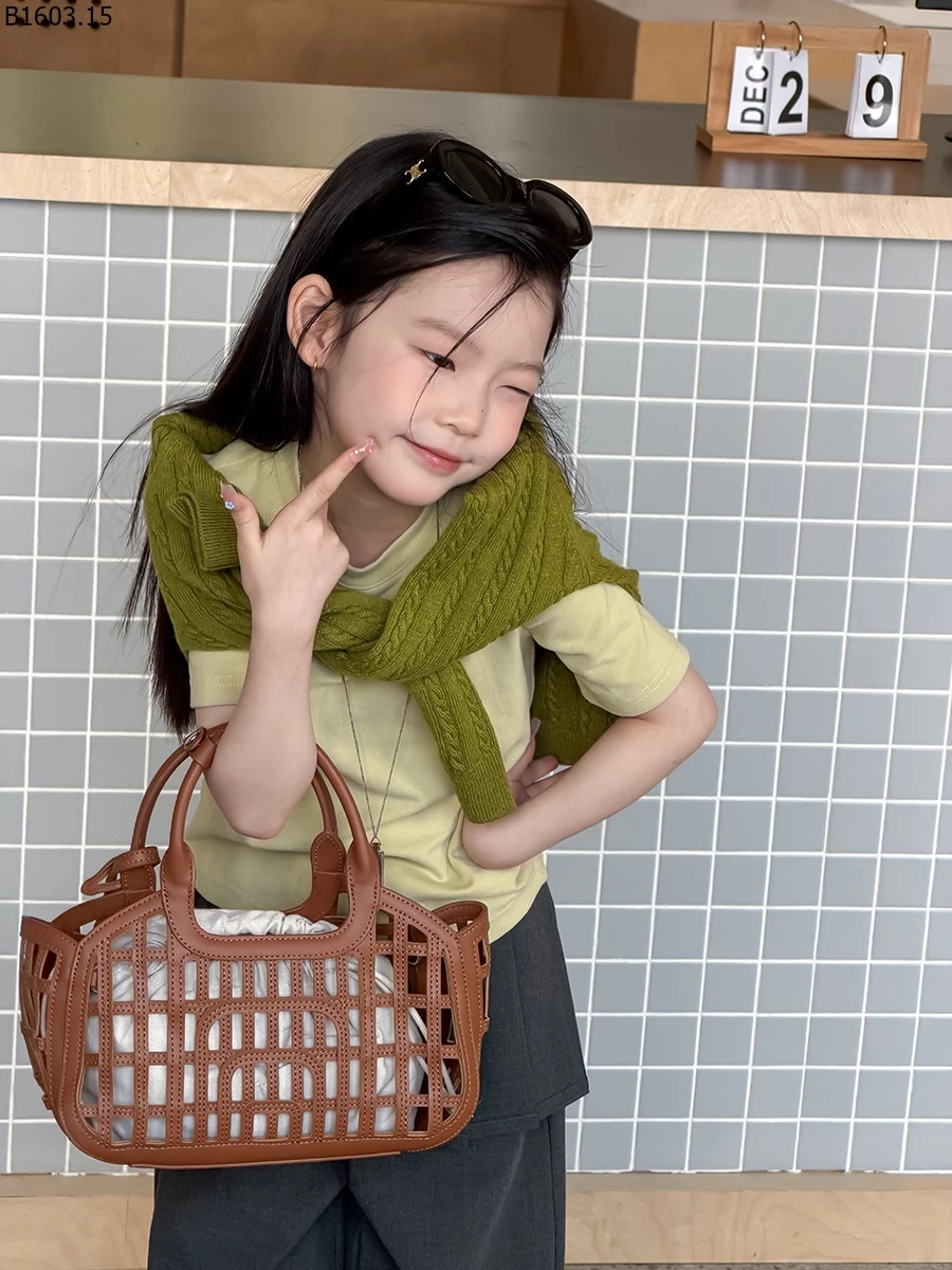 ÁO THUN TRƠN CỘC TAY CHO BG NHÀ AMBB giá sỉ sz 90-150 : 107k sz 160 : 117k sz 170 : 127k