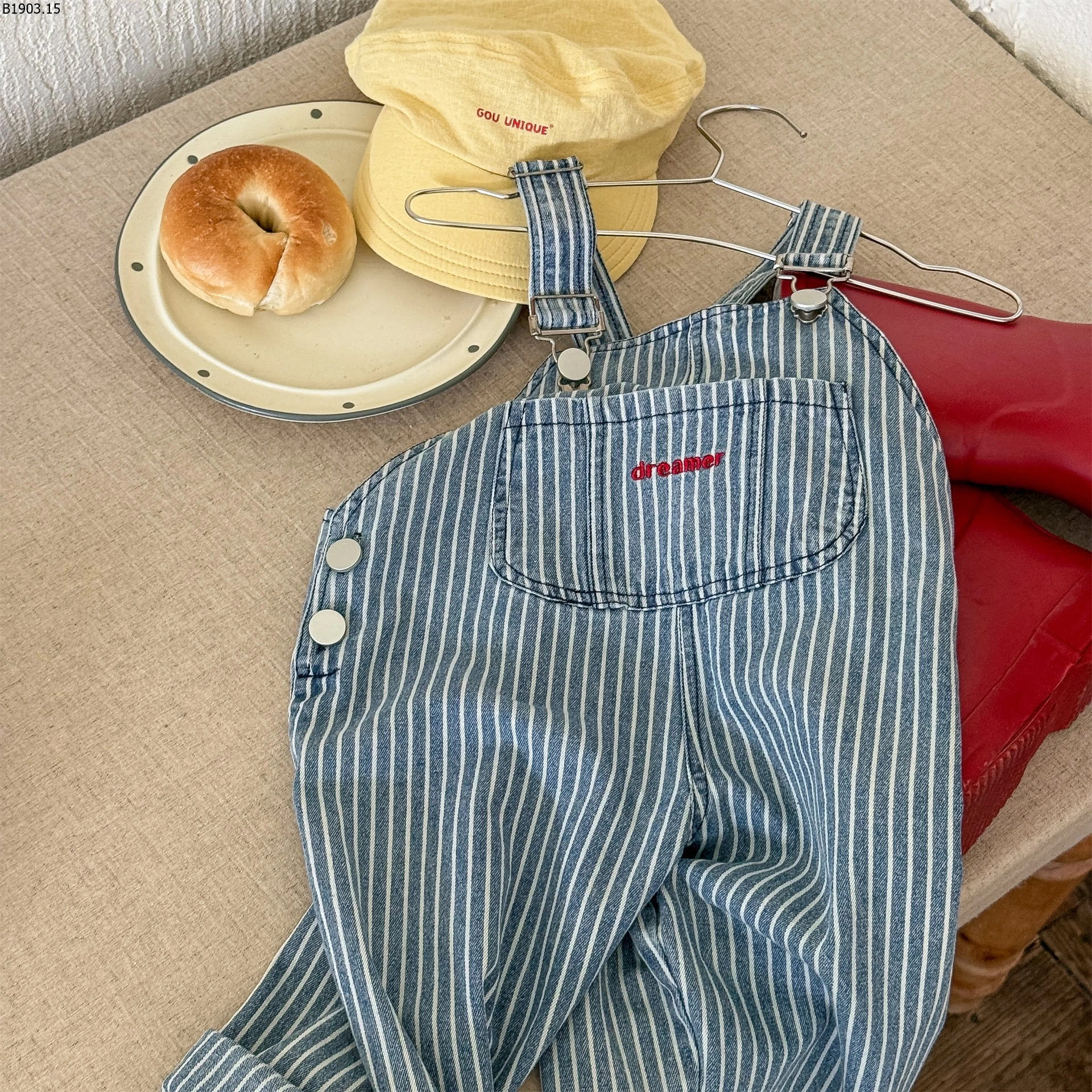 QUẦN YẾM KẺ SỌC VÀ CHẤM BI CHO BÉ giá sỉ 265k