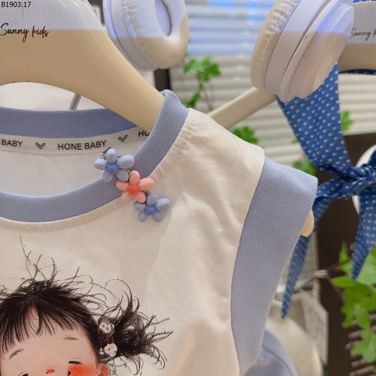 Bộ áo và quần váy bằng vải cotton nguyên chất cho bé gái giá sỉ 105k