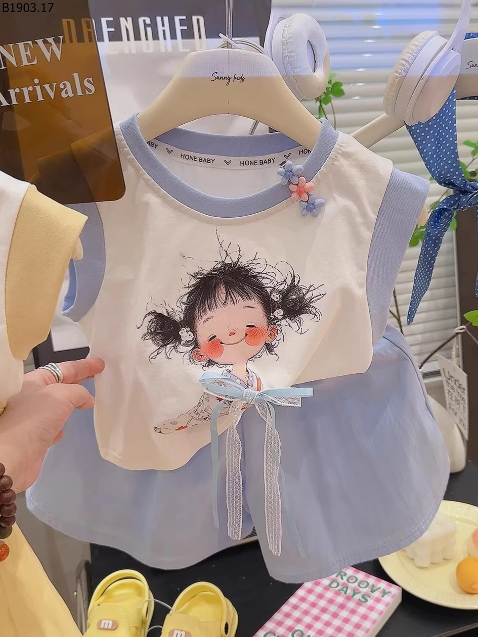 Bộ áo và quần váy bằng vải cotton nguyên chất cho bé gái giá sỉ 105k