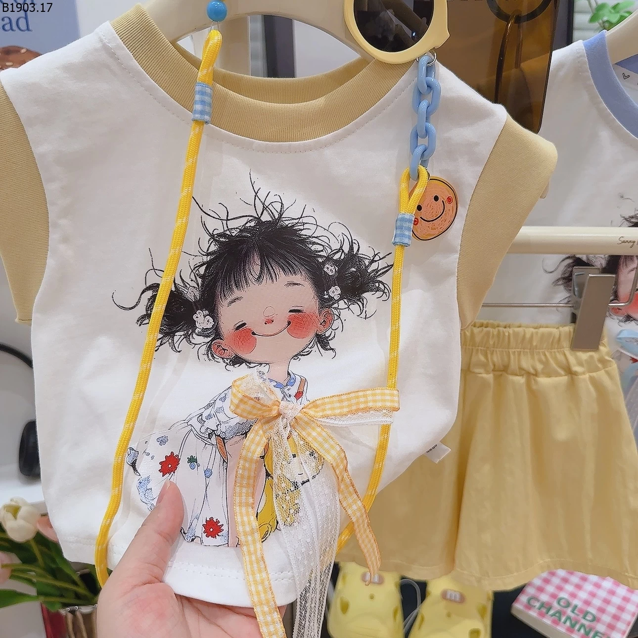 Bộ áo và quần váy bằng vải cotton nguyên chất cho bé gái giá sỉ 105k