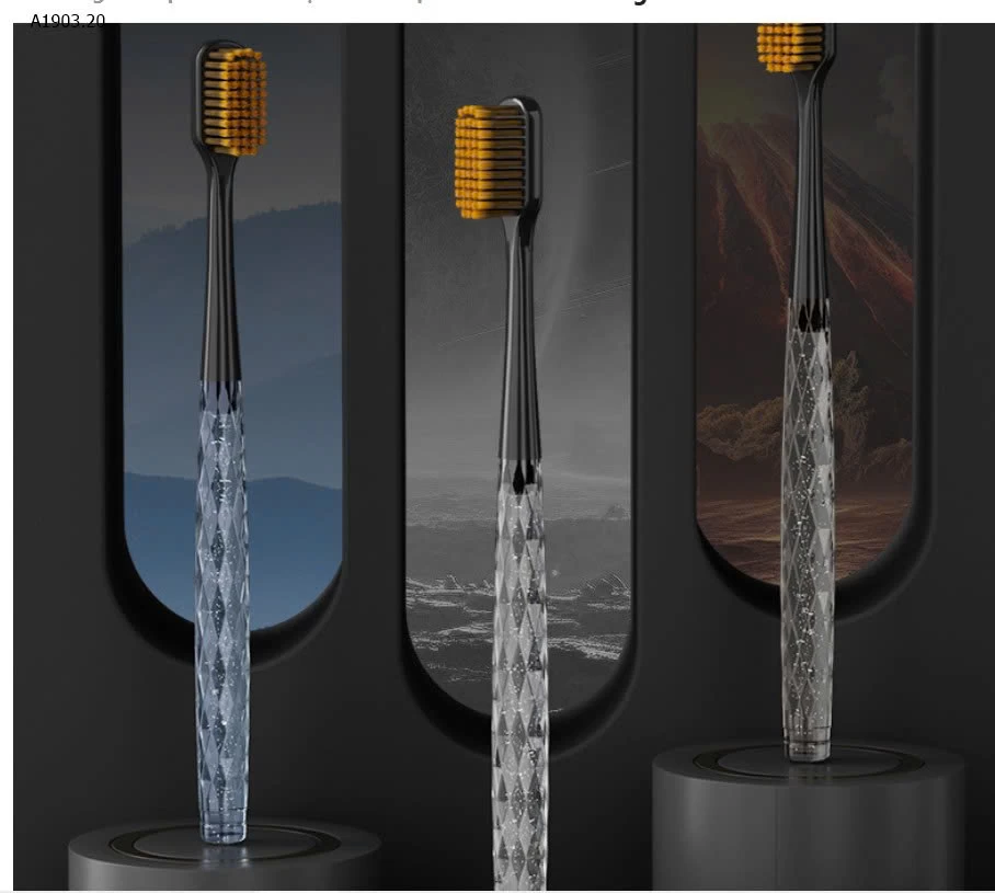 SET 6 CÁI BÀN CHẢI ĐÁNH RĂNG ĐÍNH PHA LÊ - sỉ 63k/set