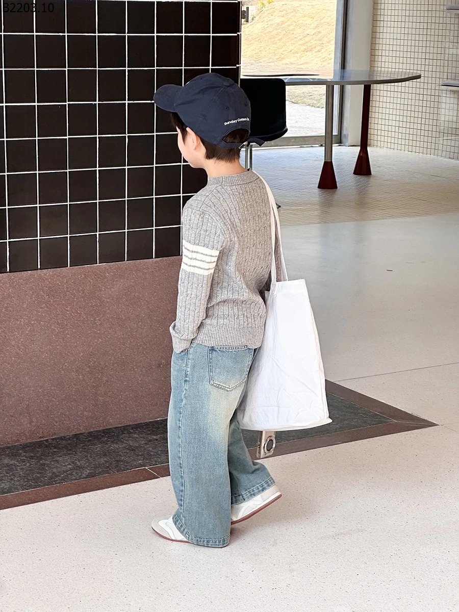 Quần jeans cotton mài kiểu retro cho trẻ Elmo Baby gia si sz 90-150--- G.i.á 195k sz 160--- G.i.á 210k