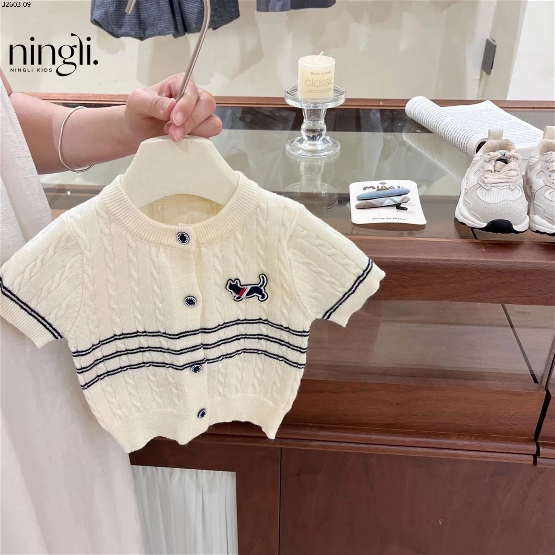 SET ÁO LEN CÚN MIX CHÂN VÁY XẾP LY sỉ 235k