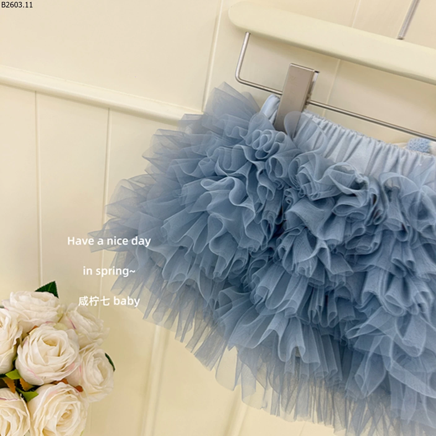 SÉT VÁY TUTU XANH 3 CHI TIẾT sỉ áo trắng: 95k áo 2 dây: 133k chân váy: 170k