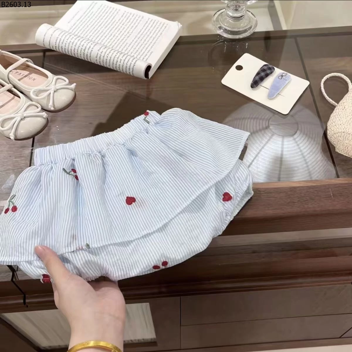 SET ÁO SÁT NÁCH MIX CHÂN VÁY KẺ CHO BG sỉ 240k