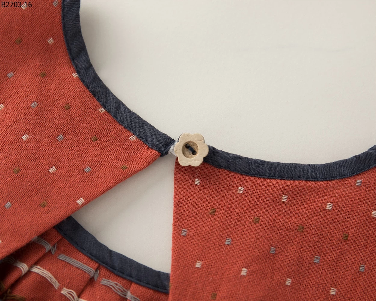 SET ĐỒ MÀU ĐỎ DÀNH CHO BÉ GÁI NHÀ MODEE si -137k