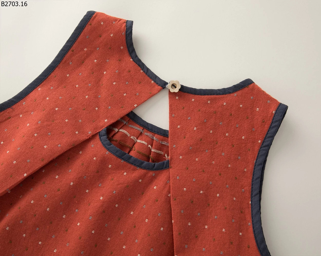 SET ĐỒ MÀU ĐỎ DÀNH CHO BÉ GÁI NHÀ MODEE si -137k