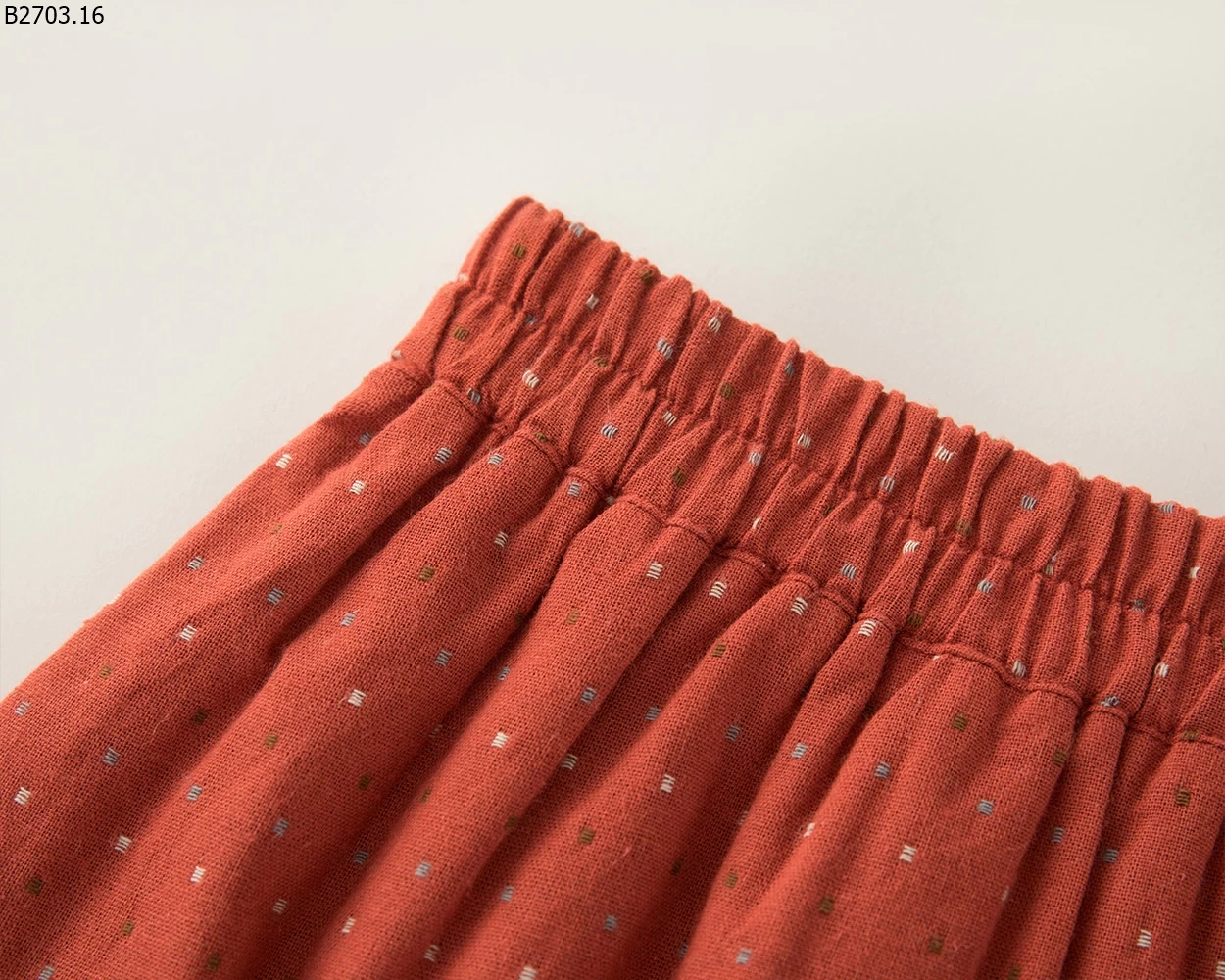 SET ĐỒ MÀU ĐỎ DÀNH CHO BÉ GÁI NHÀ MODEE si -137k